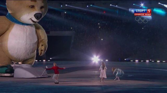 Прощания мишкой. Закрытие олимпиады в Сочи 2014 мишка плачет. Прощание с олимпийским мишкой Сочи. Сочи 2014 прощание. Закрытие олимпиады мишка.